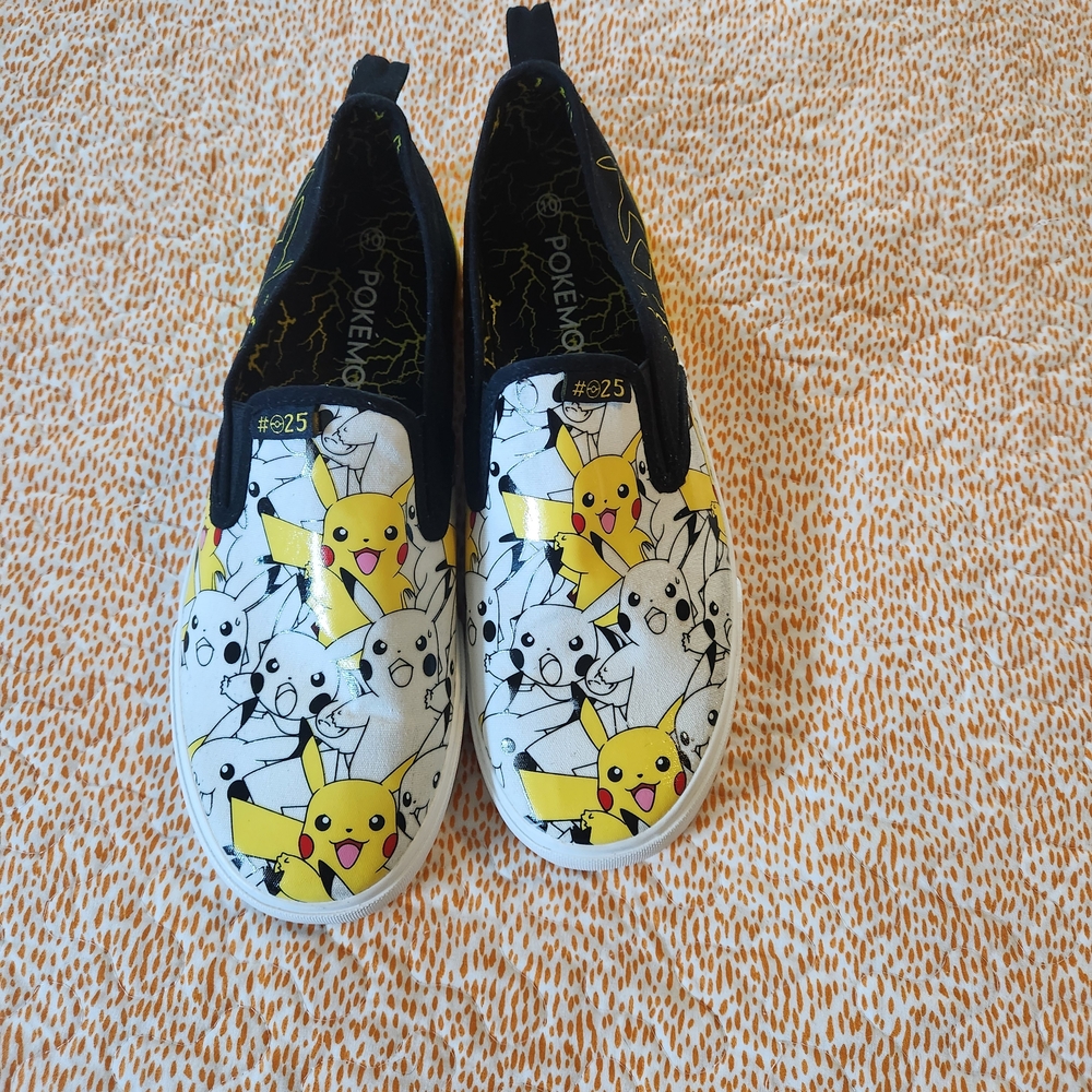 Pokemon Slip On Sneakers Size 10